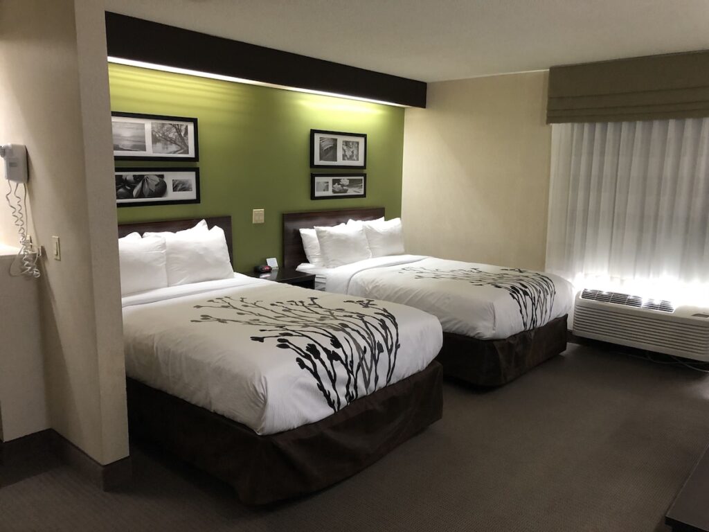 Sleep Inn near Great Lakes Naval Base - Image 3