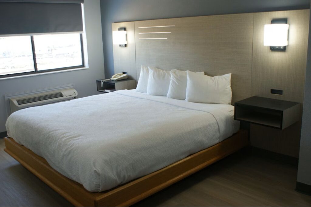 Sonesta Essential Van Buren-Fort Smith - Image 2