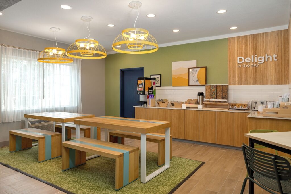 Spark by Hilton El Paso University - Image 4