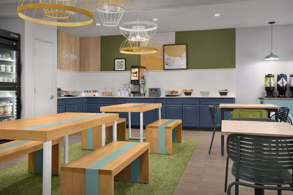 Spark by Hilton Lakewood Denver Southwest - Image 4