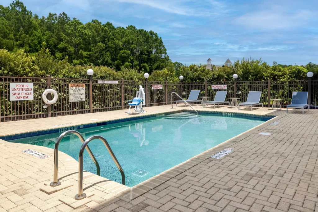 Spark by Hilton Savannah Airport - Image 4