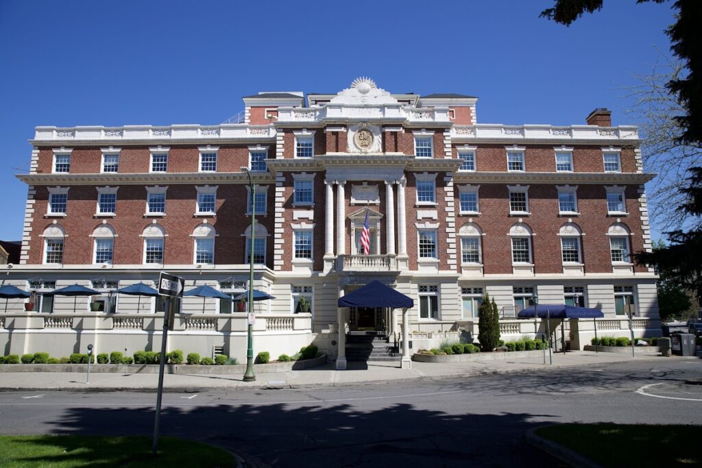 Spokane Club Hotel - Image 2