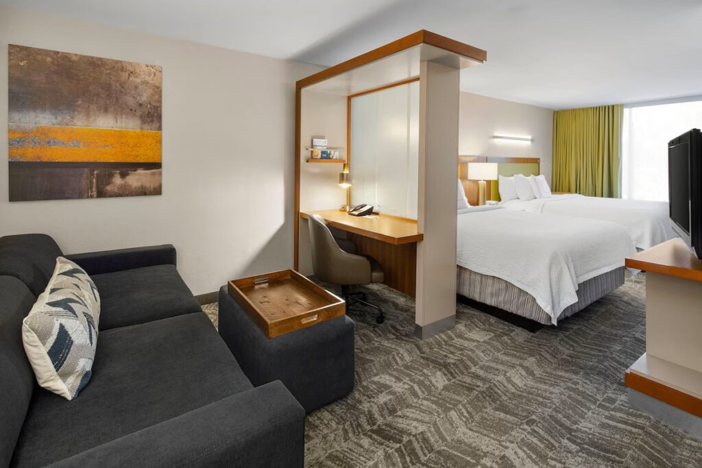 SpringHill Suites Flagstaff - Image 3