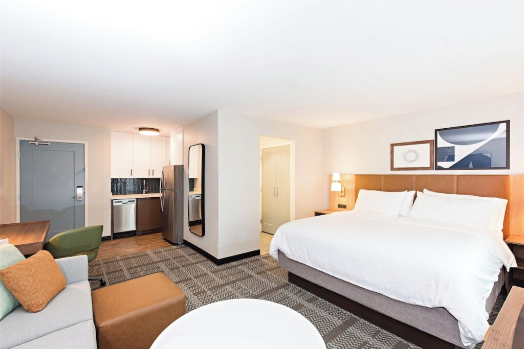 Staybridge Suites - Denver North - Thornton by IHG - Image 3