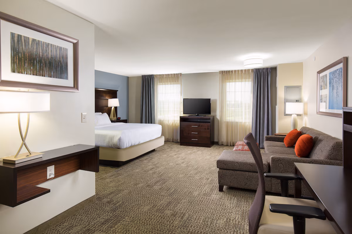 Staybridge Suites Sacramento-Folsom by IHG - Image 5