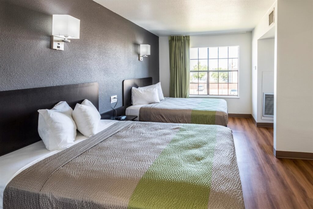 Studio 6-Arlington, TX - South - Dallas - Image 3