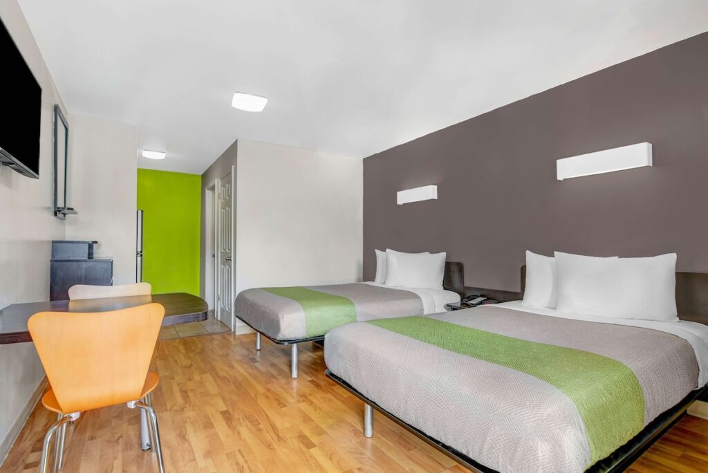 Studio 6-Atlanta, GA - Chamblee - Image 3