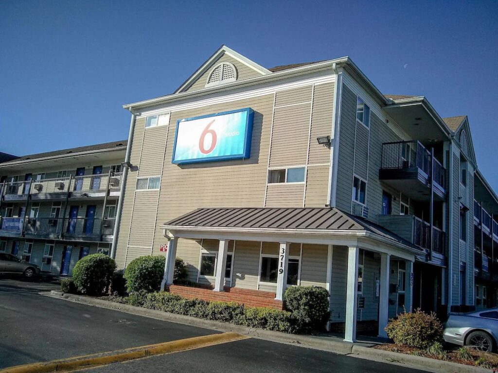 Studio 6-Fayetteville, NC - Fort Liberty Area