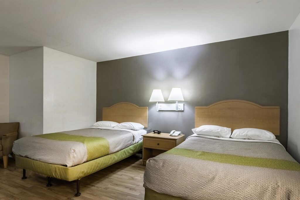 Studio 6-Lafayette, LA - Broussard - Image 4