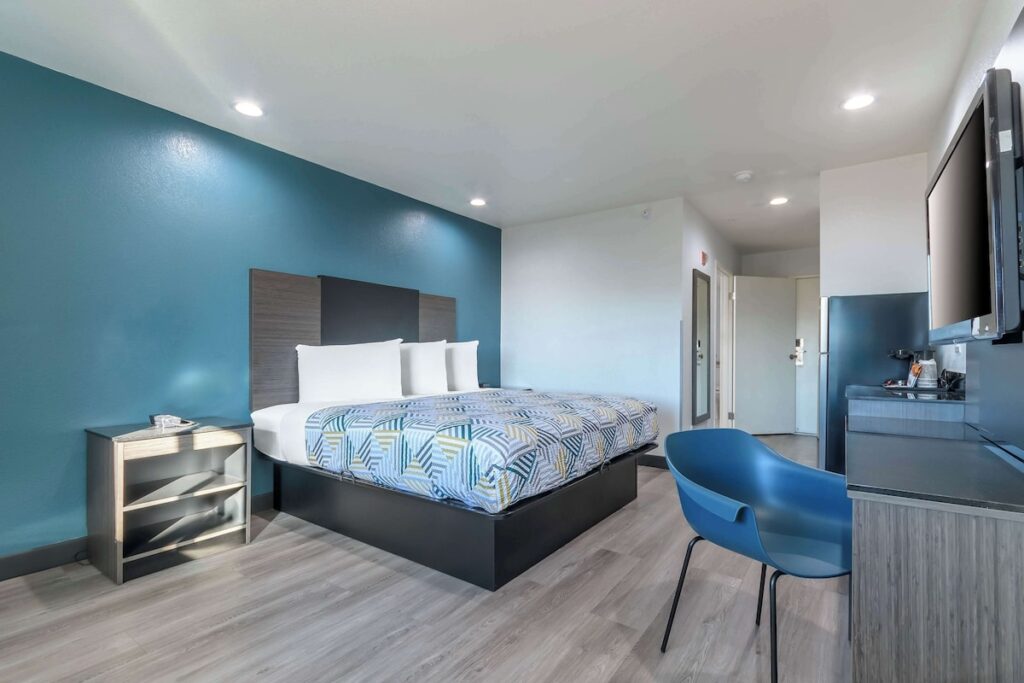 Studio 6 Suites Perris, CA - Image 2