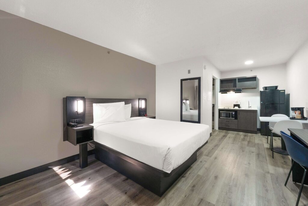 Studio 6-Tucker, GA - Atlanta Northlake - Image 4