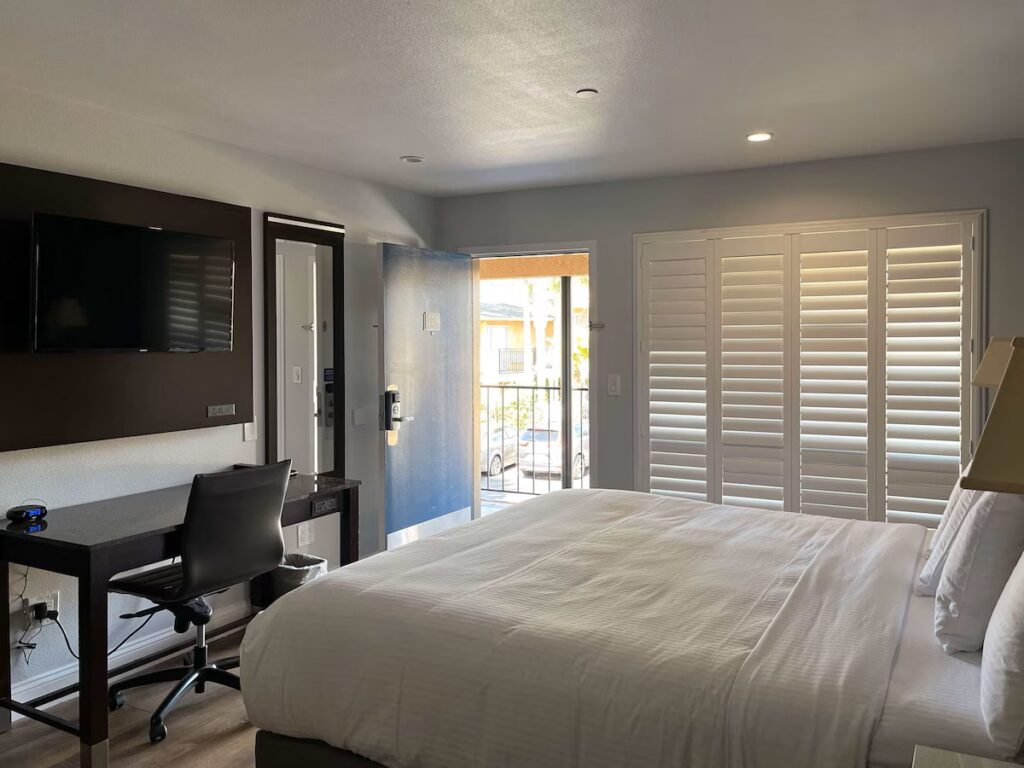 Studio 6 Vallejo CA Napa Valley - Image 2