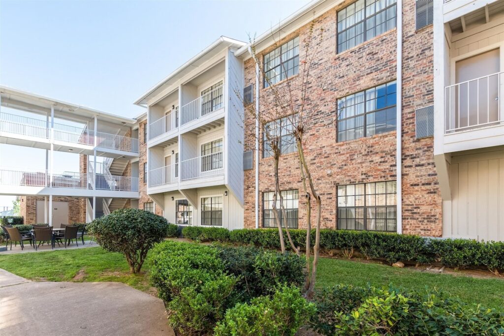 Studio 6-Arlington, TX - South - Dallas