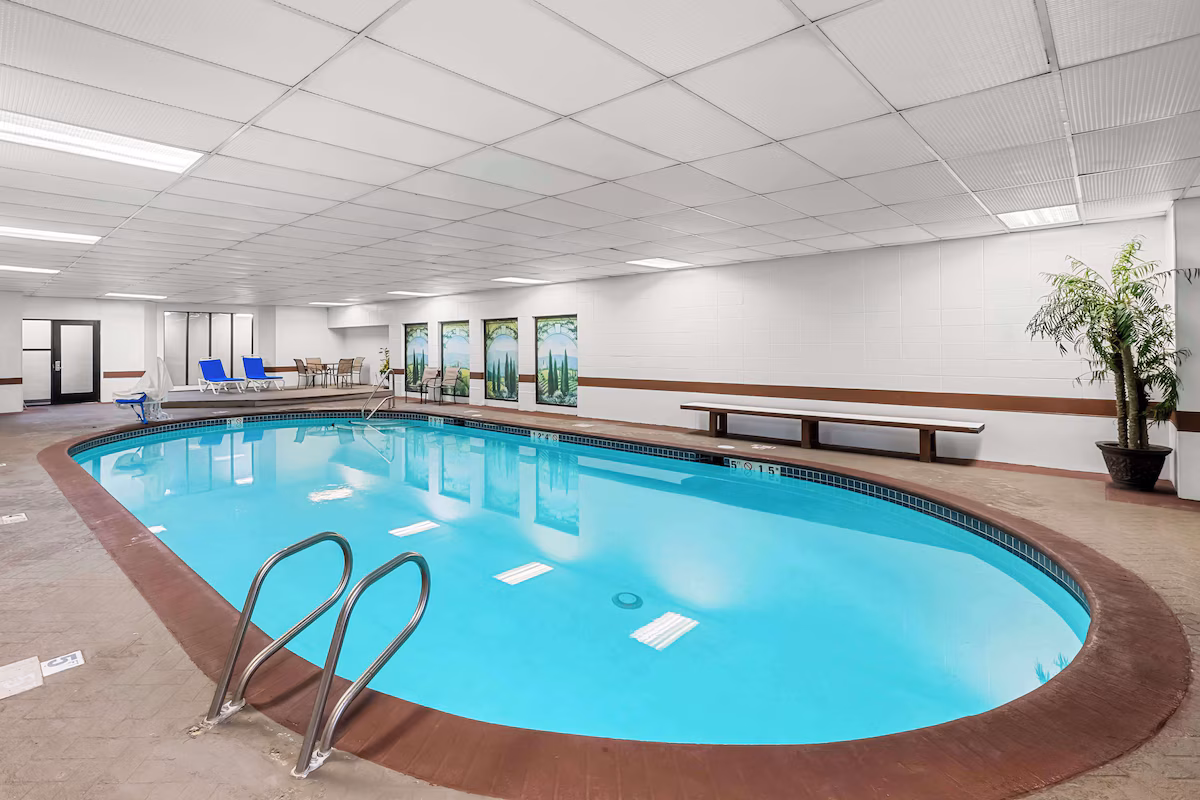 SureStay Hotel by Best Western SeaTac Airport North - Image 4