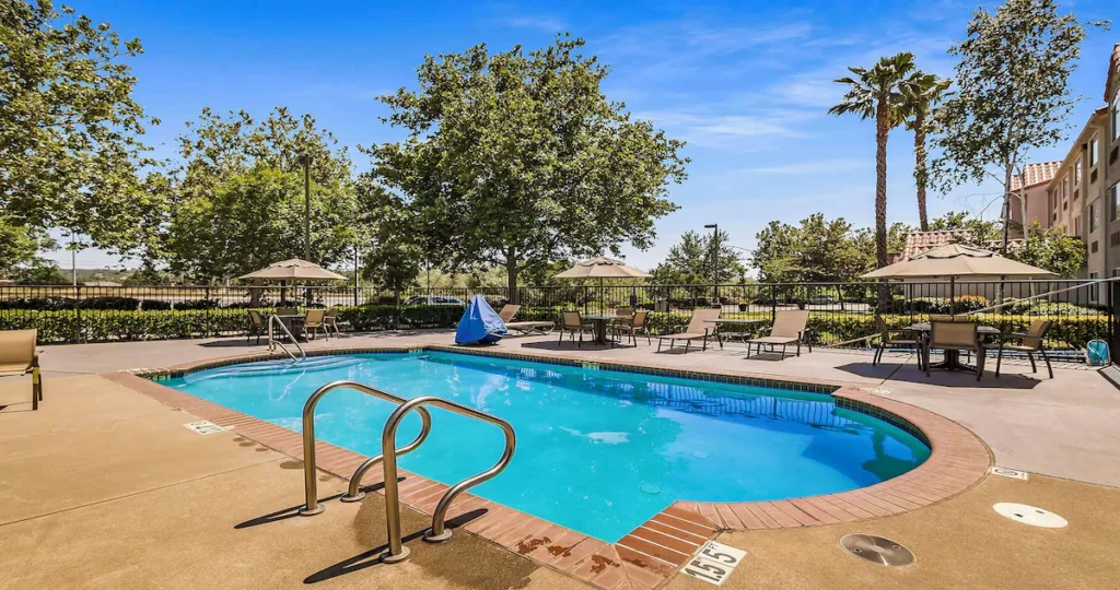 SureStay Plus Hotel by Best Western Rocklin - Image 5