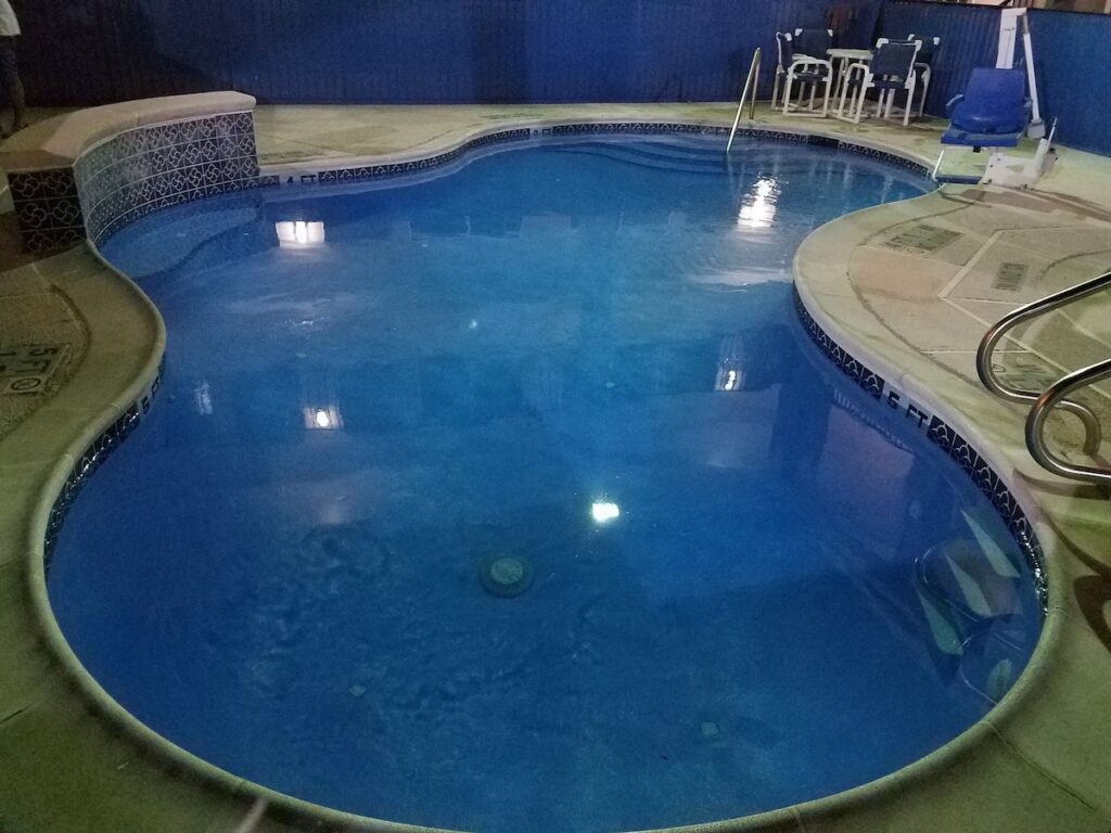 Texas Inn Downtown McAllen - Image 4