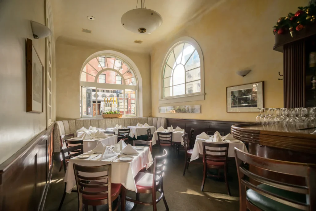 The Andrews Hotel - Image 2