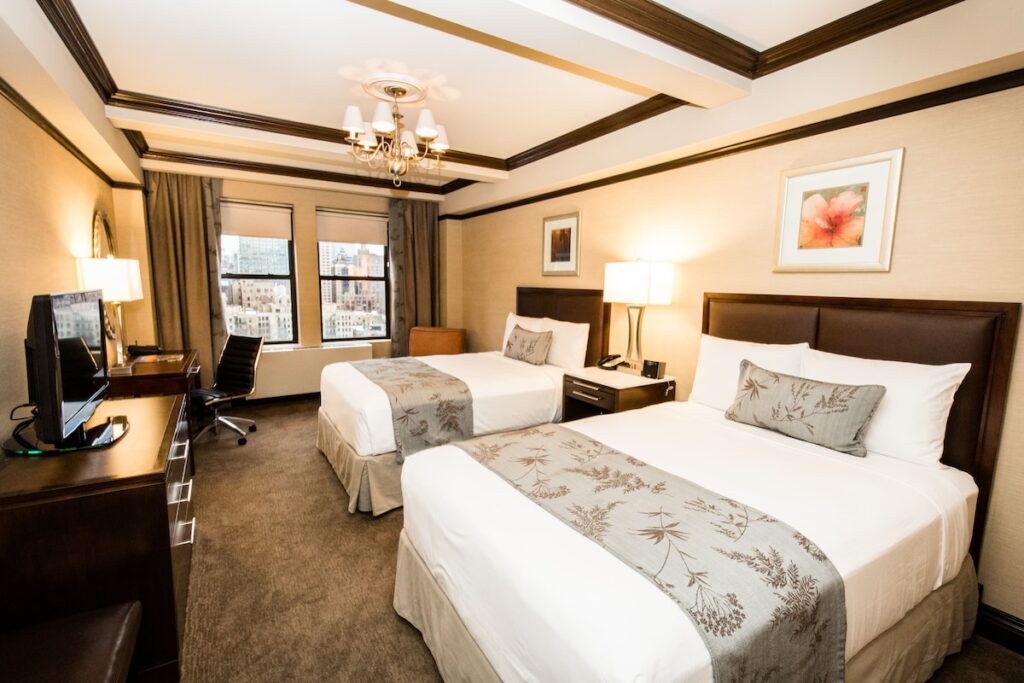 The Belvedere Hotel - Image 3