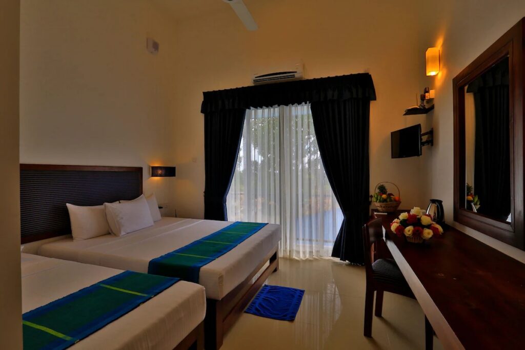 The Blue Wave - Image 2