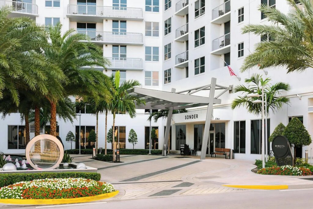 The Circ Hotel Hollywood, Sonder by Marriott Bonvoy