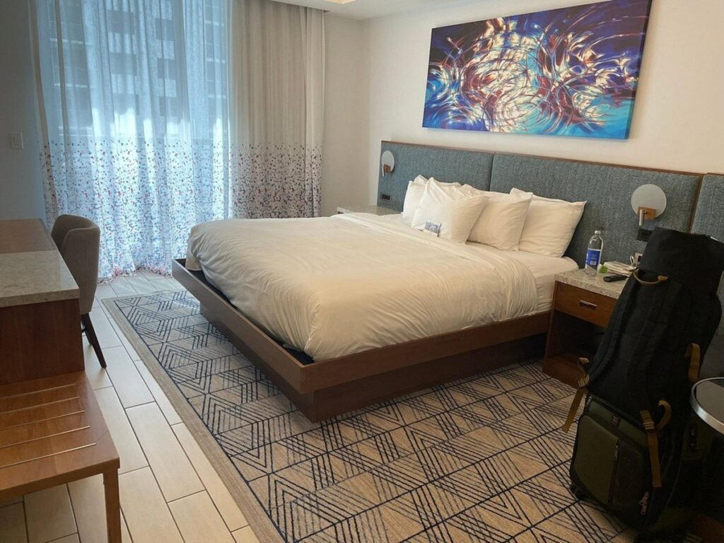 The Circ Hotel Hollywood, Sonder by Marriott Bonvoy - Image 2