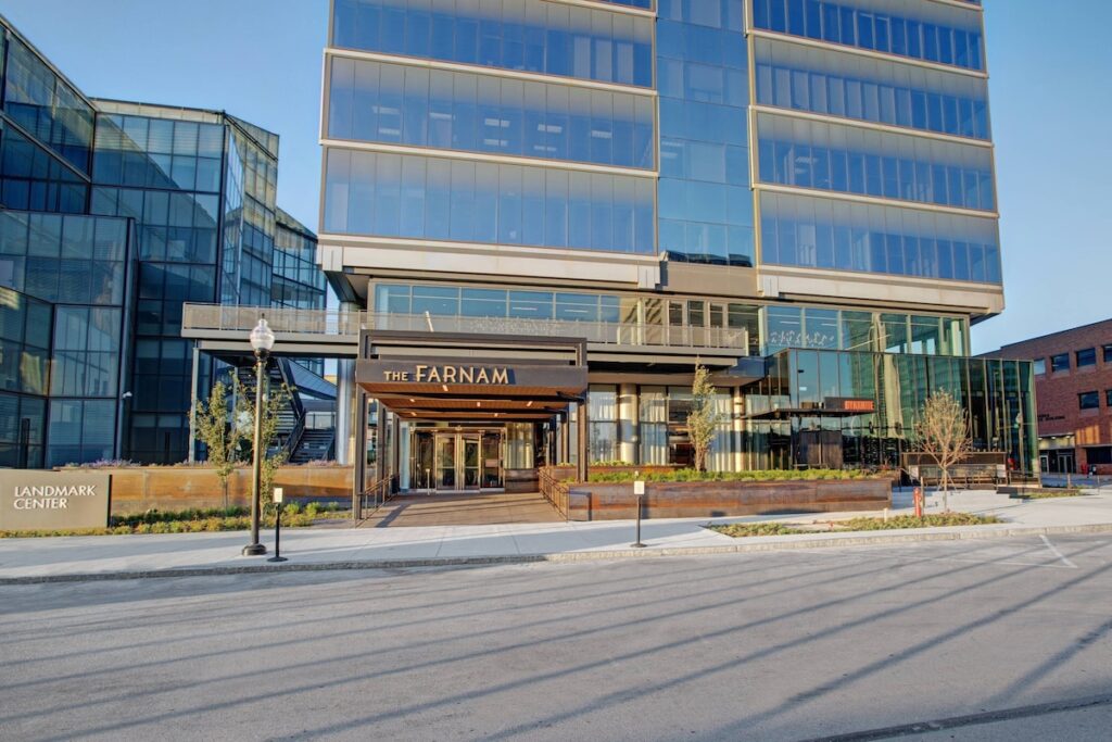 The Farnam, Autograph Collection