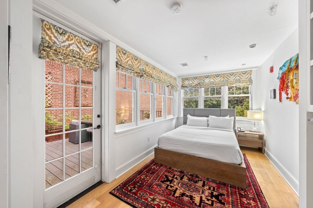 The Graham Georgetown - Image 4