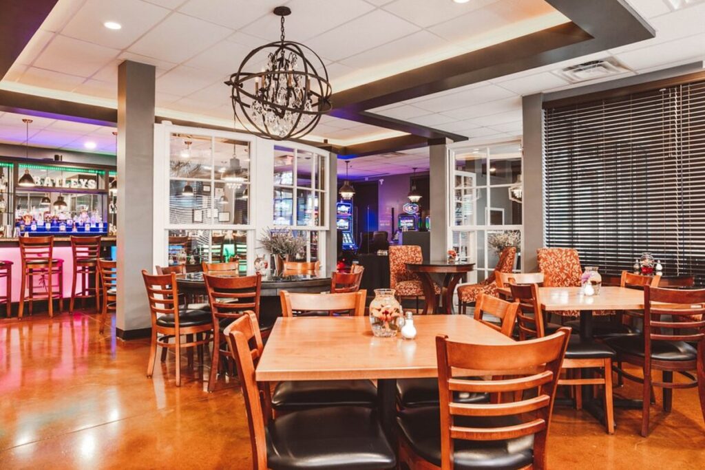 The Inn On Sheridan - Image 3