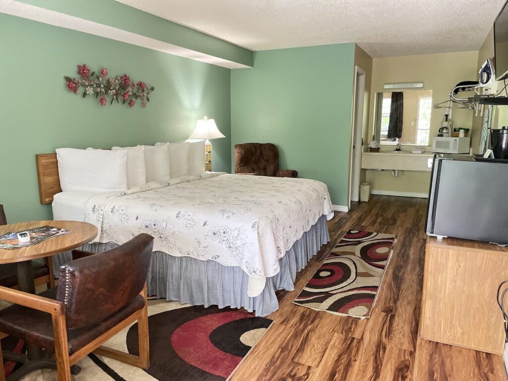 The Lookout Lodge - Image 3