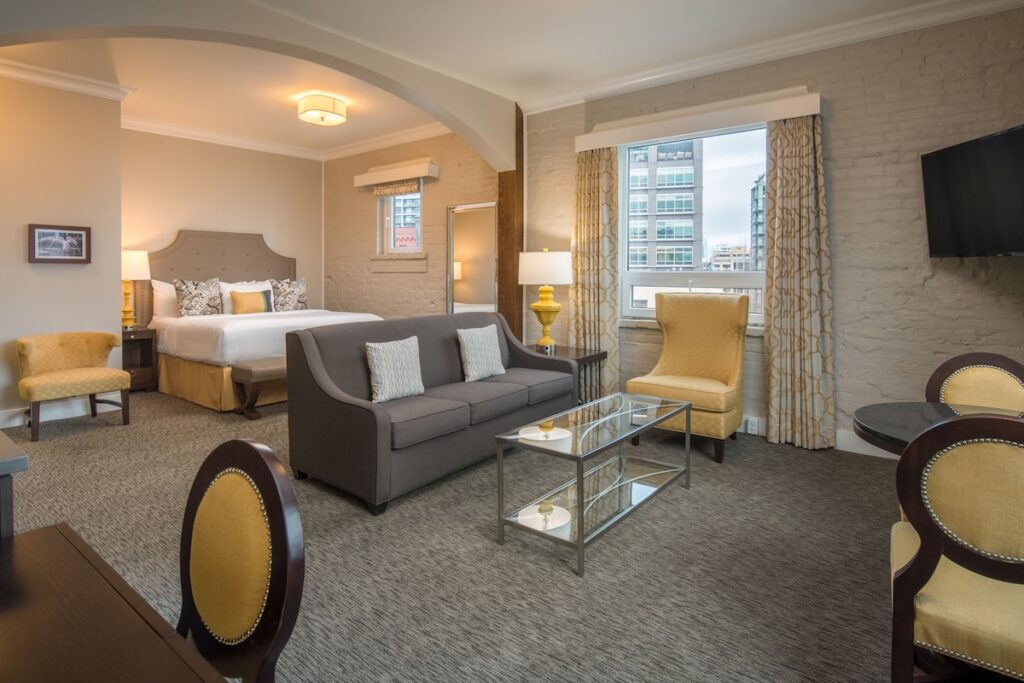 The Mark Spencer Hotel - Image 3