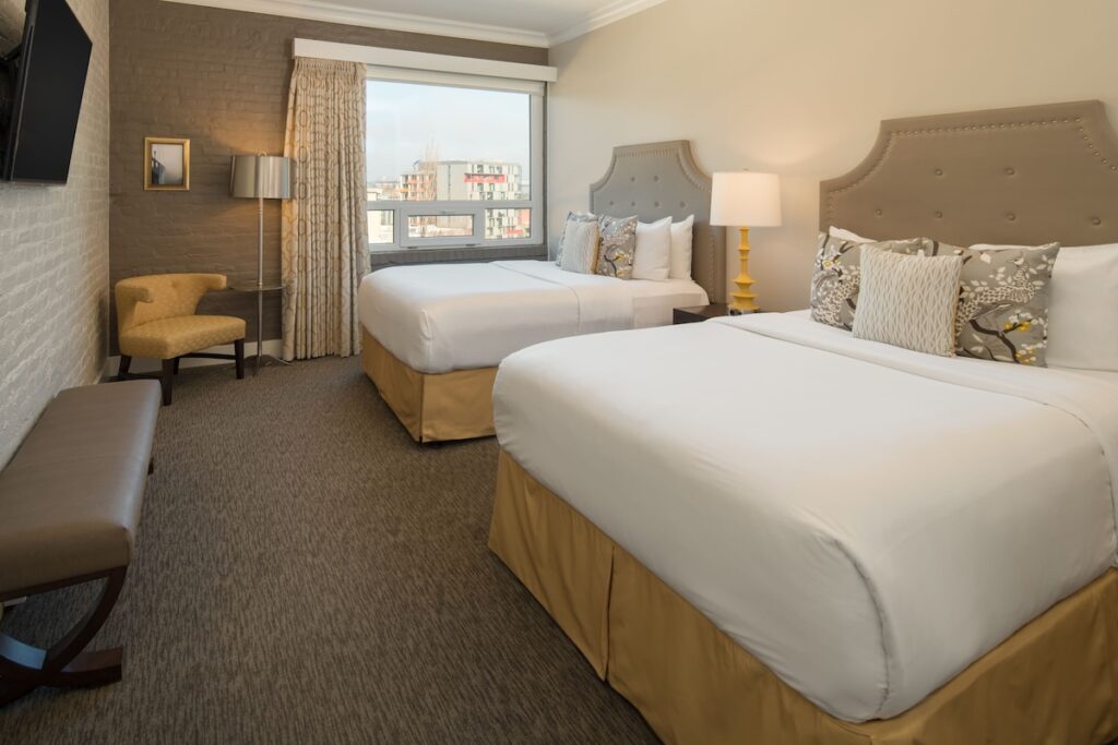 The Mark Spencer Hotel - Image 2