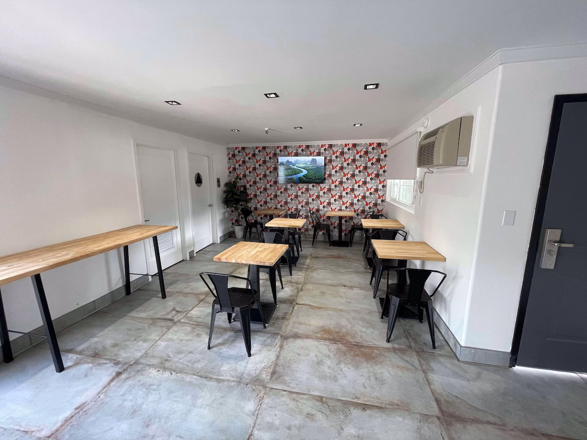 The Midtowner Hotel, SureStay Collection by Best Western - Image 5