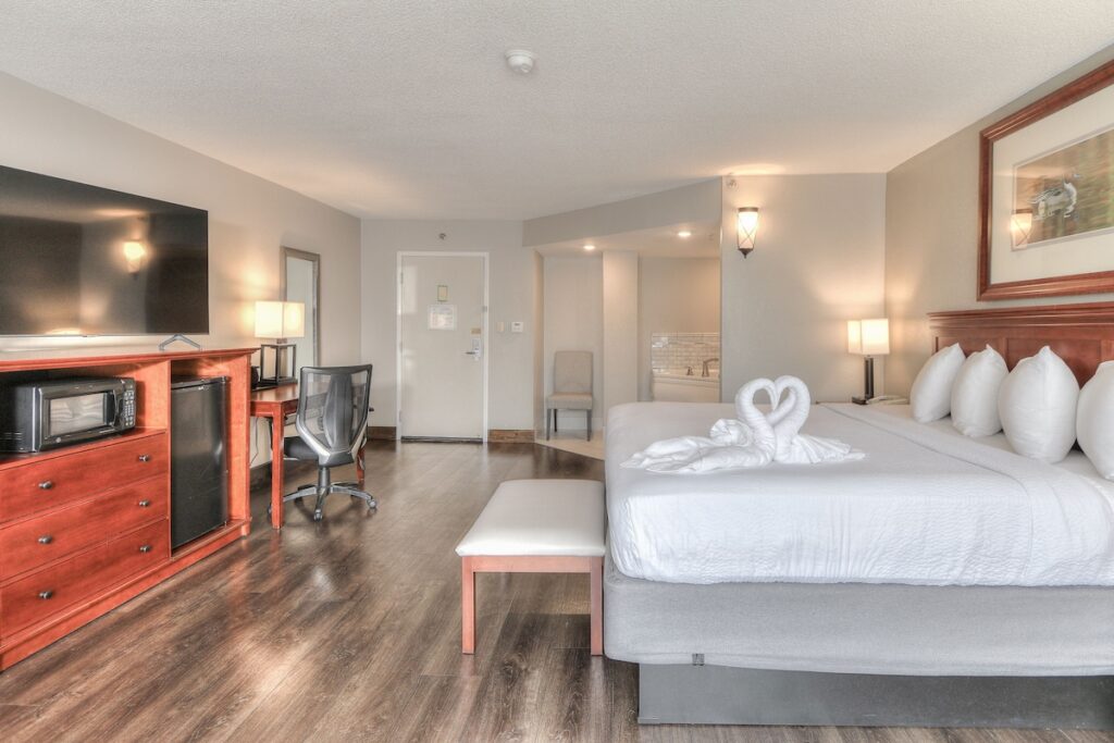 The Ramsey Hotel and Convention Center - Image 2