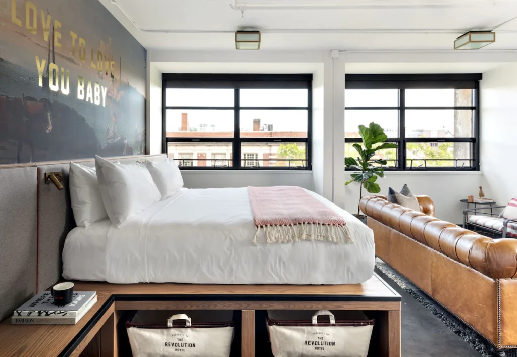 The Revolution Hotel - Image 2