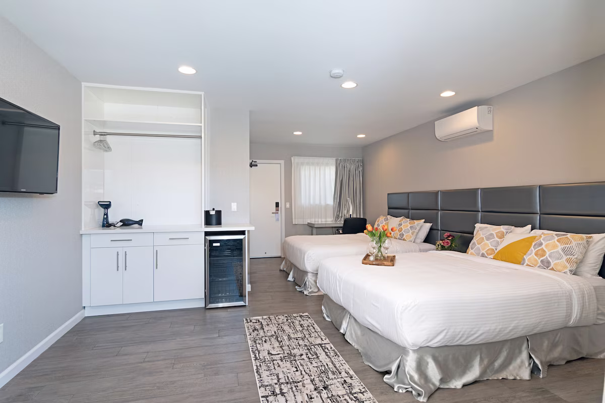 Sands Of La Jolla - Image 4