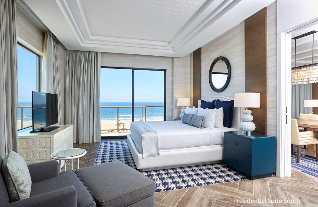 The Waterfront Beach Resort, A Hilton Hotel - Image 3