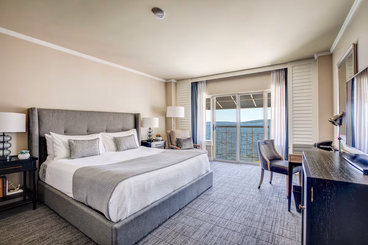 The Woodmark Hotel & Still Spa on Lake Washington - Image 3