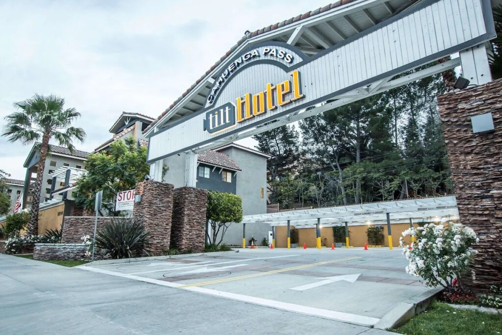 Tilt Hotel Universal-Hollywood, an Ascend Collection Hotel