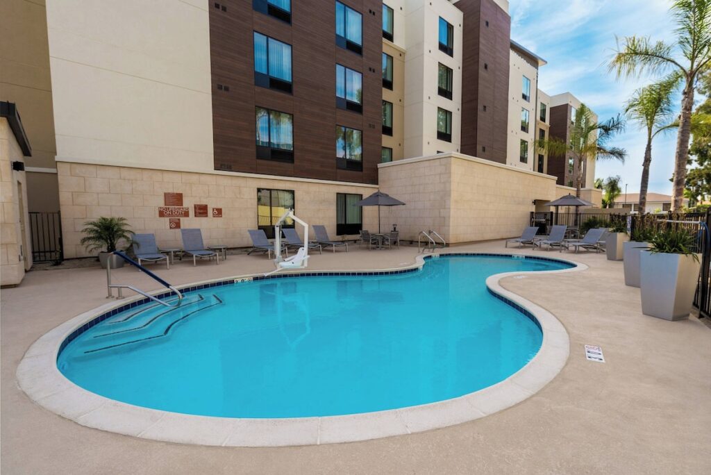 TownePlace Suites Irvine Lake Forest - Image 3
