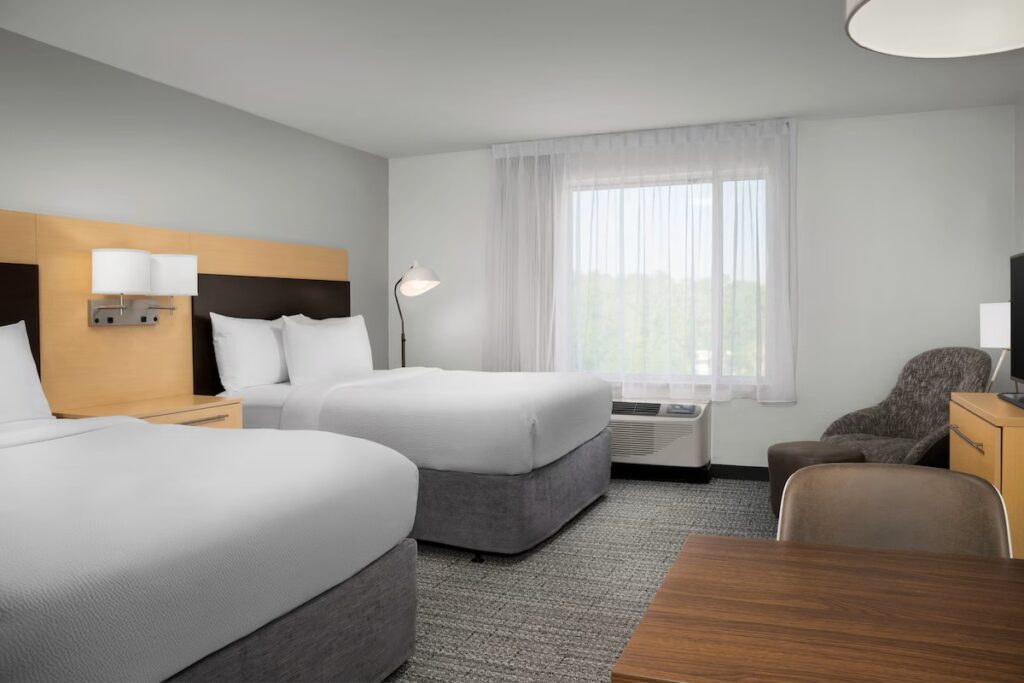 TownePlace Suites by Marriott Gainesville Northwest - Image 3