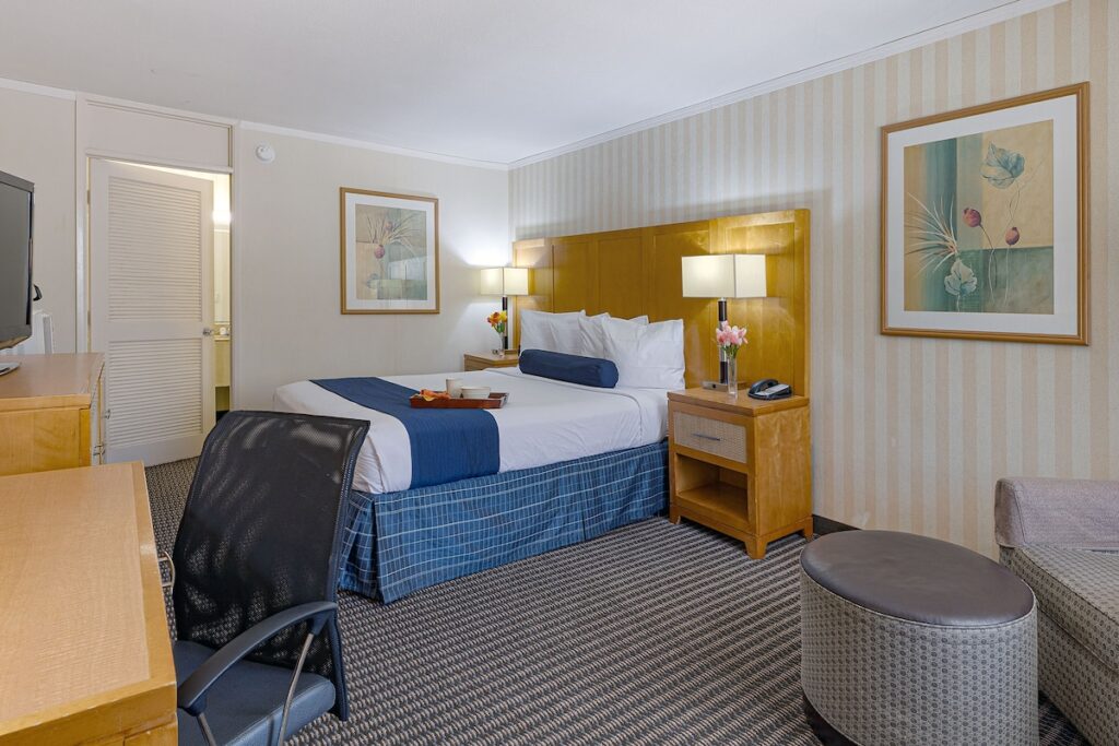 Travelodge by Wyndham Palm Springs - Image 5