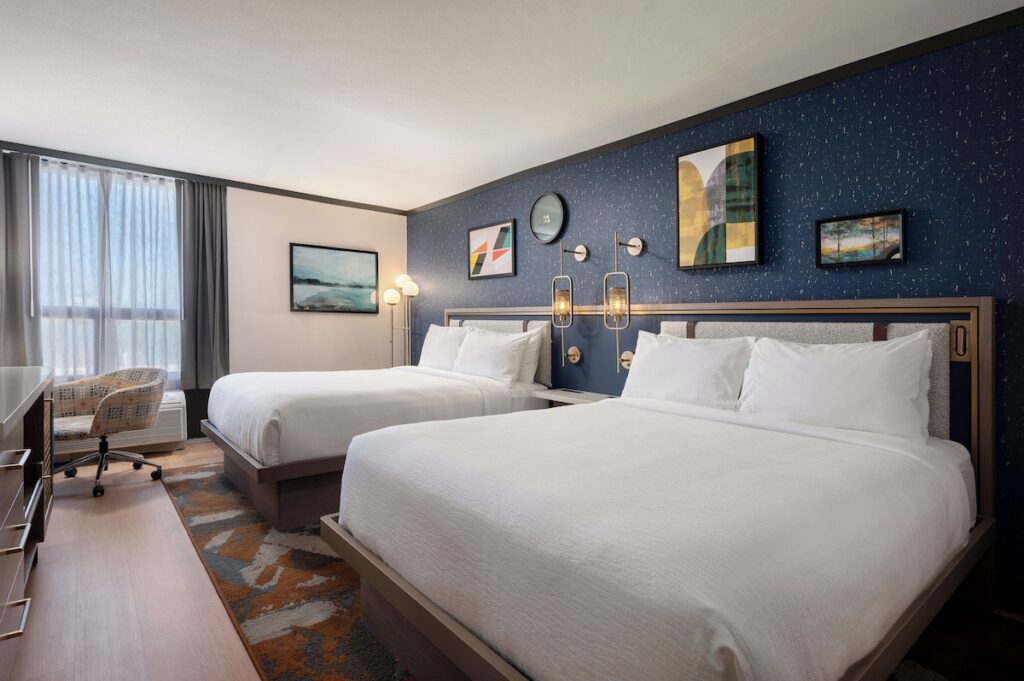 Troy Inn & Suites - Image 6