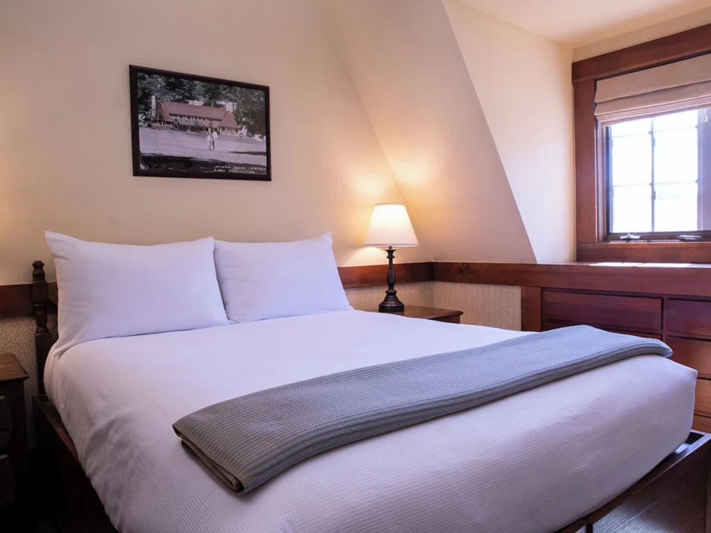 UCLA Lake Arrowhead Lodge - Image 2