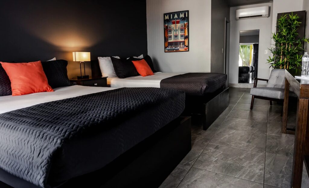 Up Midtown - Image 3