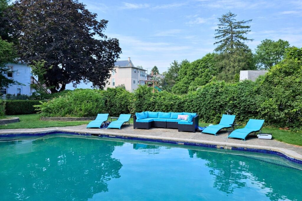 VAAST Bed & Breakfast - Image 5