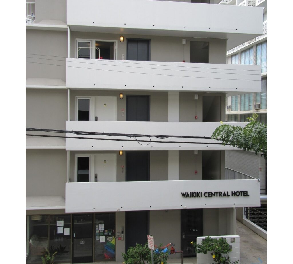 Waikiki Central Hotel - No Resort Fees