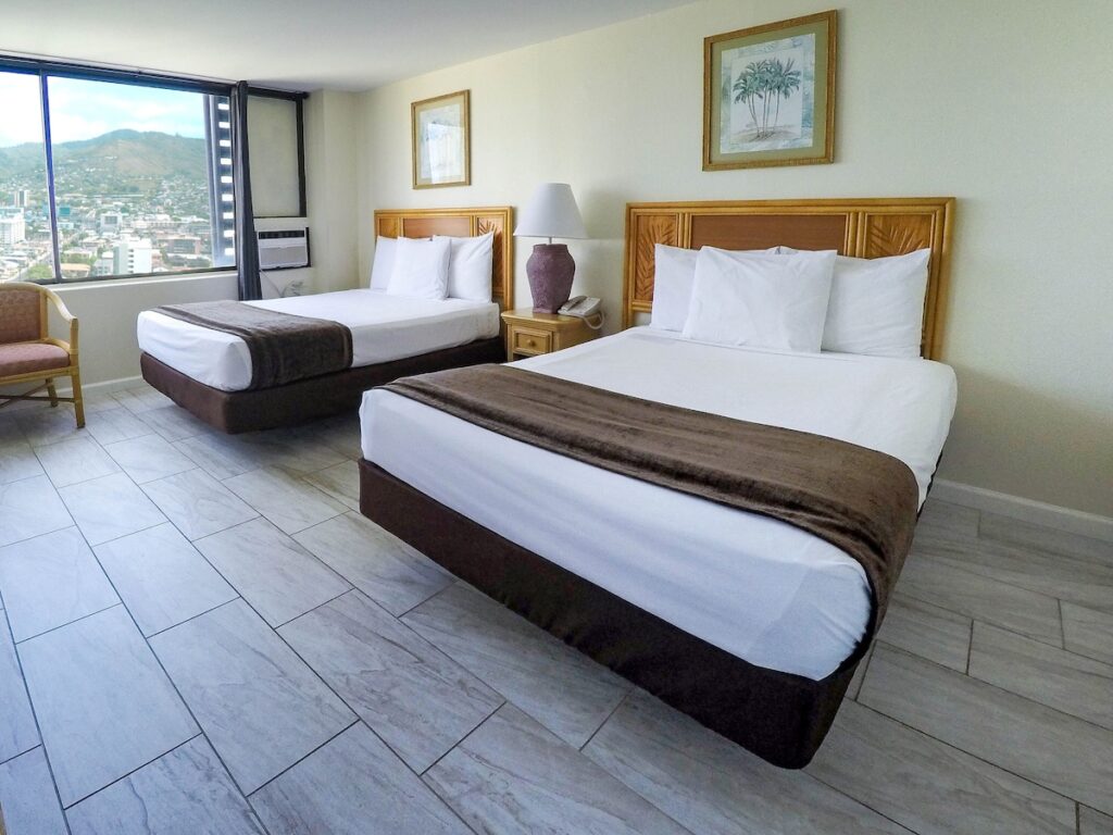 Waikiki Monarch Hotel - Image 6