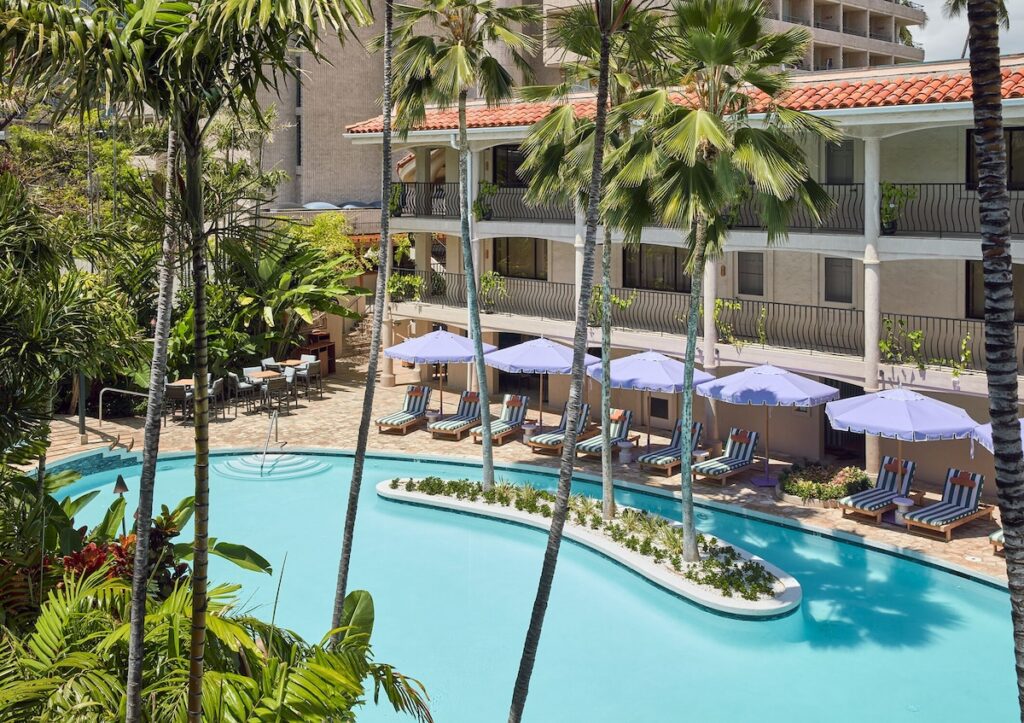 Wayfinder Waikiki - Voted Top 10 Best Hotels in Hawaii! - Image 3