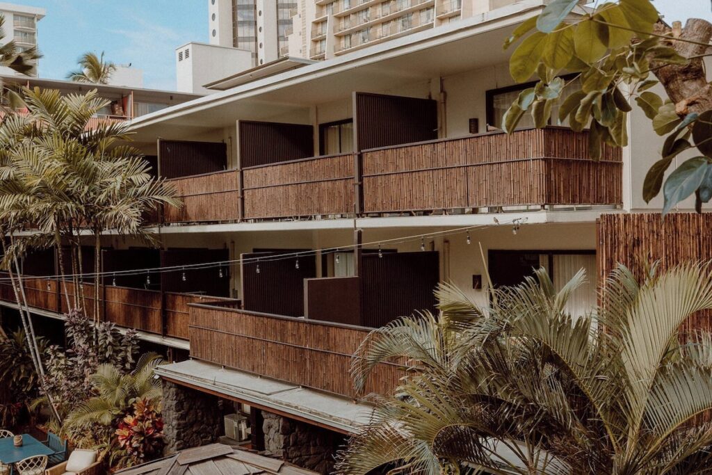 White Sands Hotel - Image 2