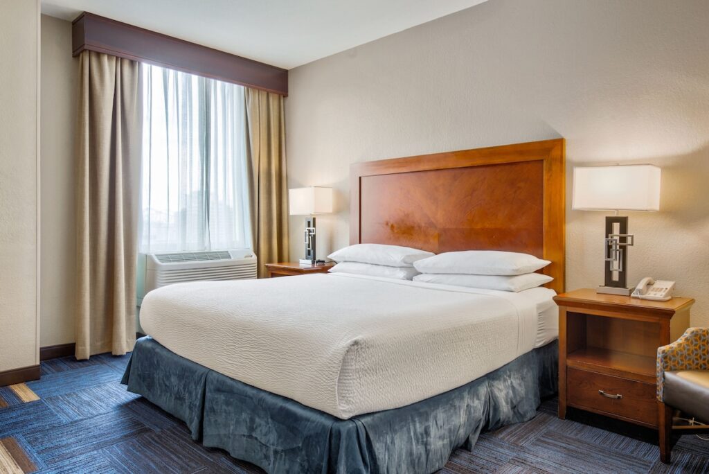 Wyndham New Orleans French Quarter - Image 2